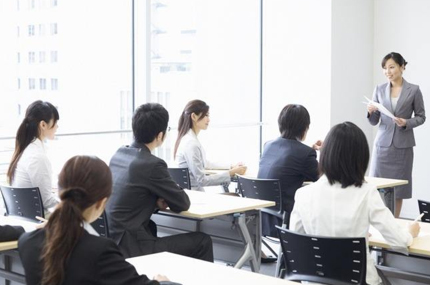 華章教育師資情況