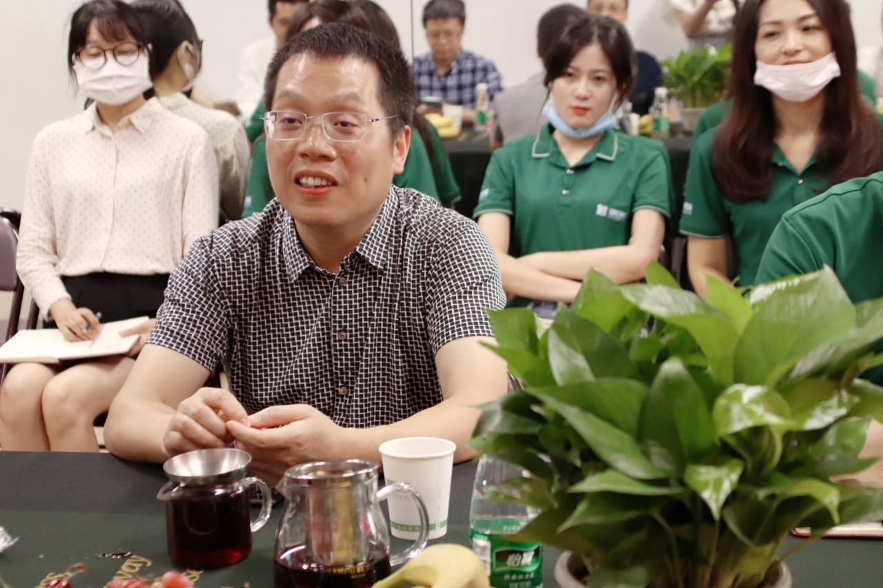 【商學(xué)院來(lái)了】中山大學(xué)嶺南學(xué)院MBA/EMBA中心到訪雄松華章